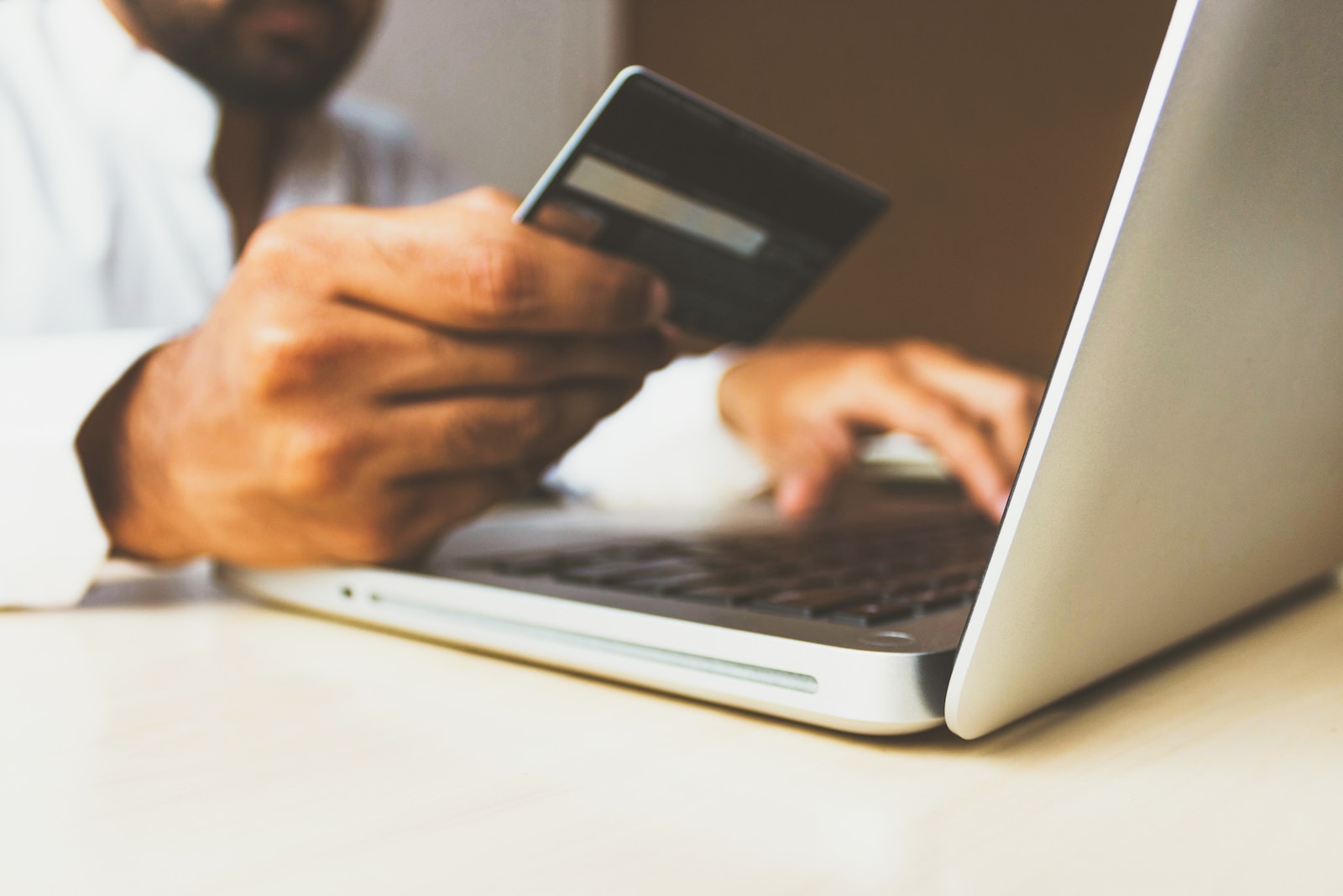 Generador de tarjetas de gratis online